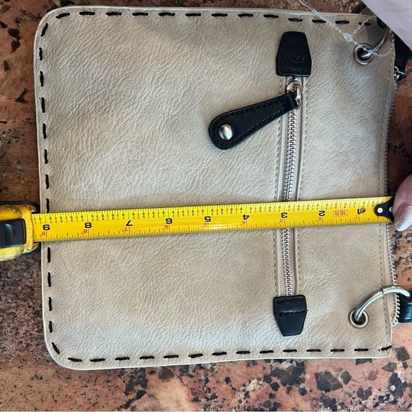 Shiraleah Cream and Black Crossbody Bag - Picture 10 of 12